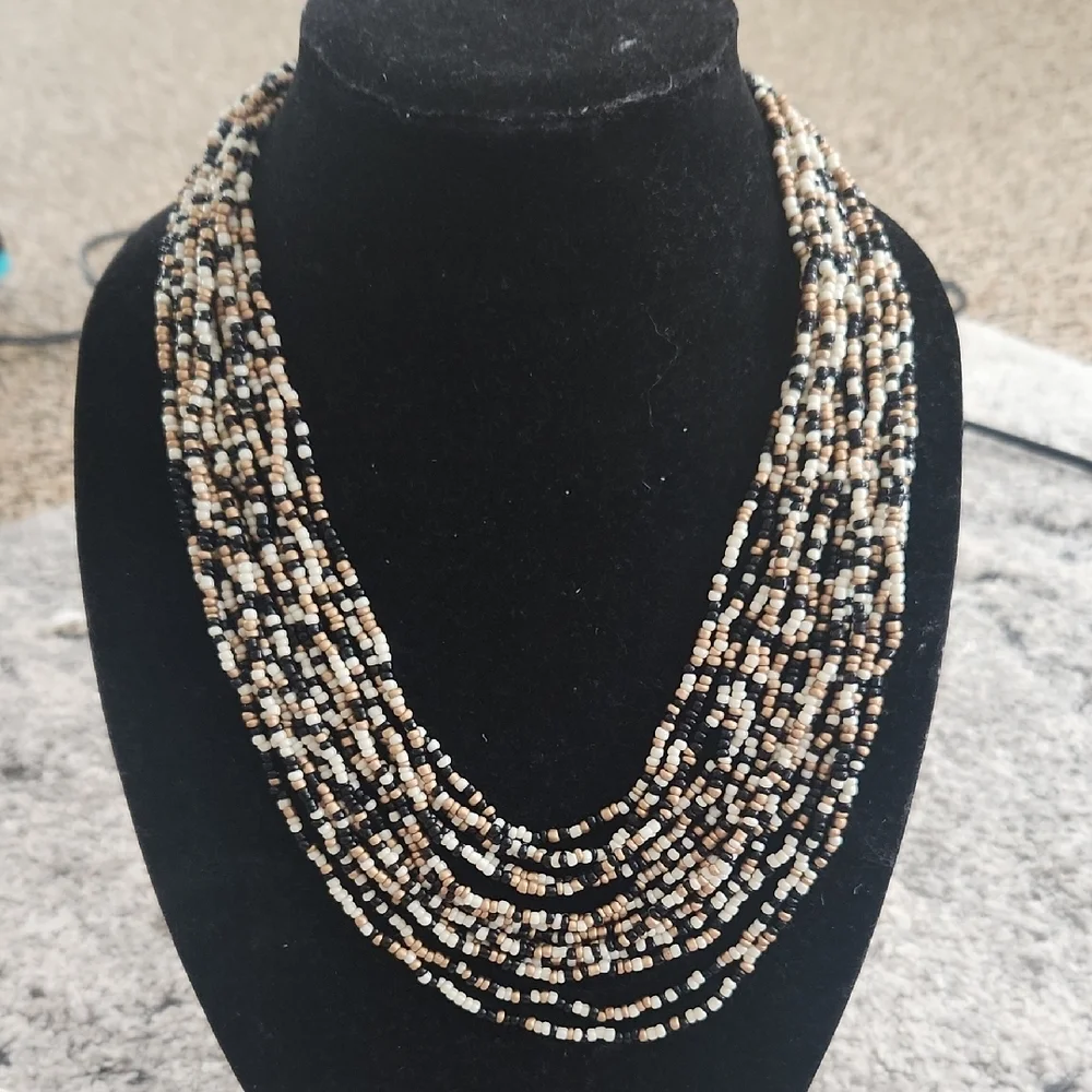 Elegant‎ Multicolor Beaded Necklace